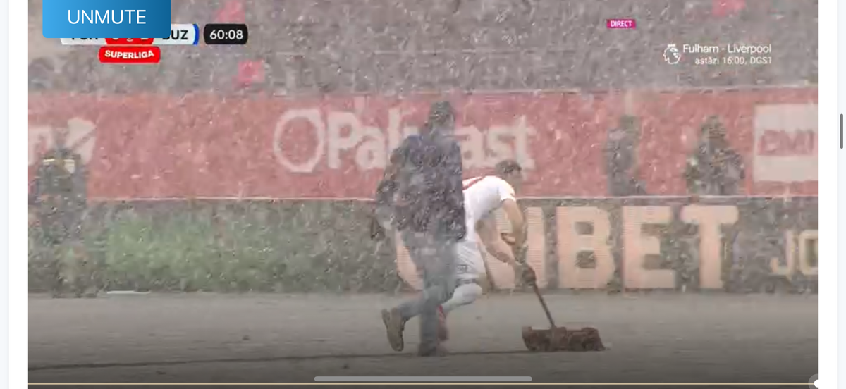 Neguț a dat zăpada de pe gazon la Hermannstadt - Buzau