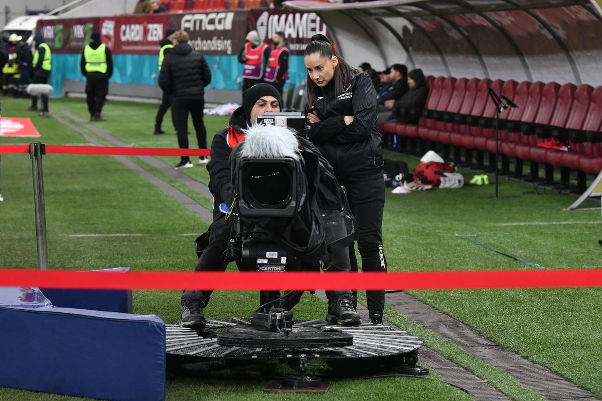 Iuliana Demetrescu în Rapid - Dinamo