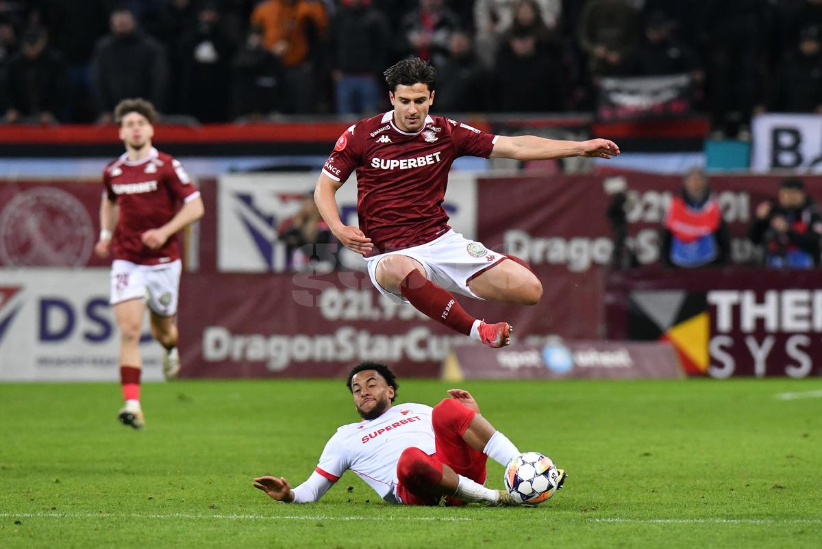 Interziși pe stadion 6 luni și un an după Rapid - Dinamo: toate sancțiunile dictate după meci