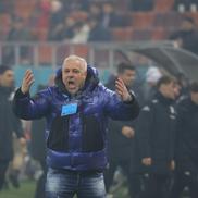 Marius Șumudică după deschiderea de scor din Rapid - Dinamo / Foto: Ionuț Iordache GSP