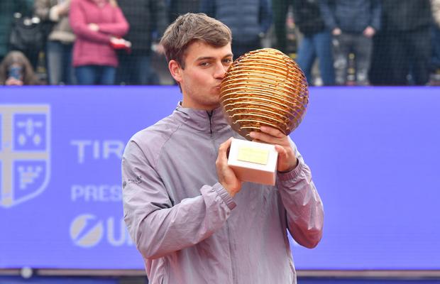 Flavio Cobolli este noul campion de la Țiriac Open » Primul italian care se impune la București a cucerit întâiul titlu ATP al carierei