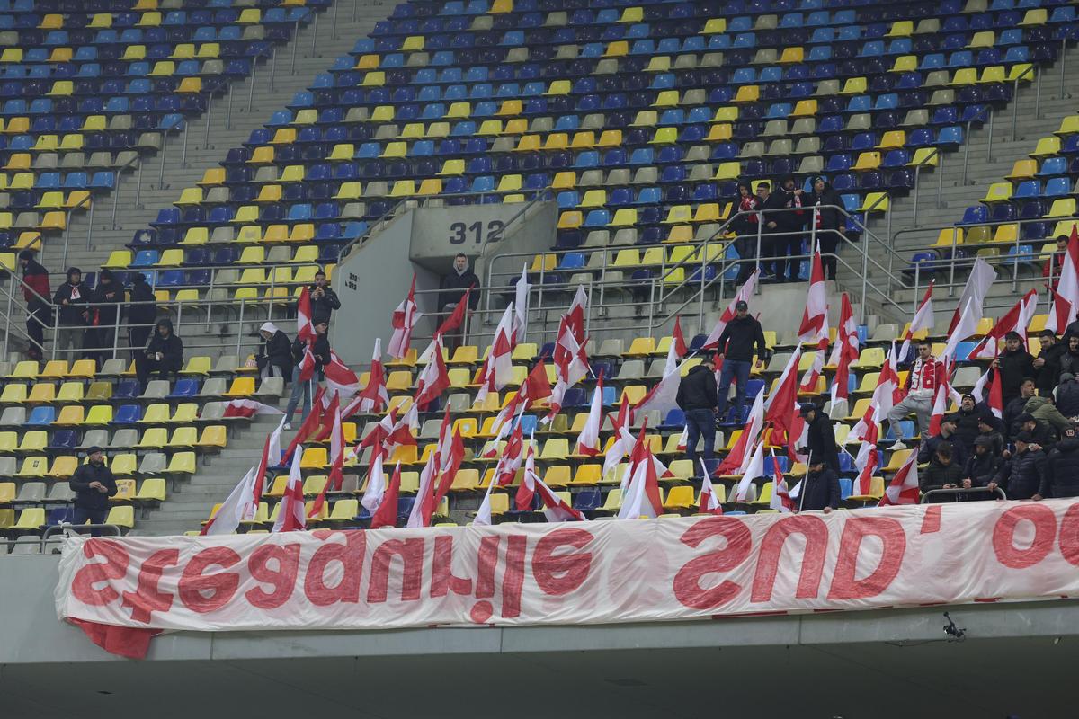 Imagini de la Rapid - Dinamo, înainte de meci