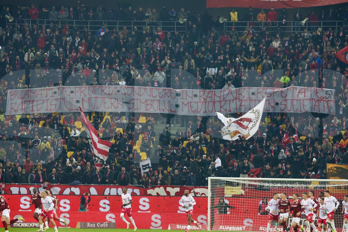 Bannere la Rapid - Dinamo
