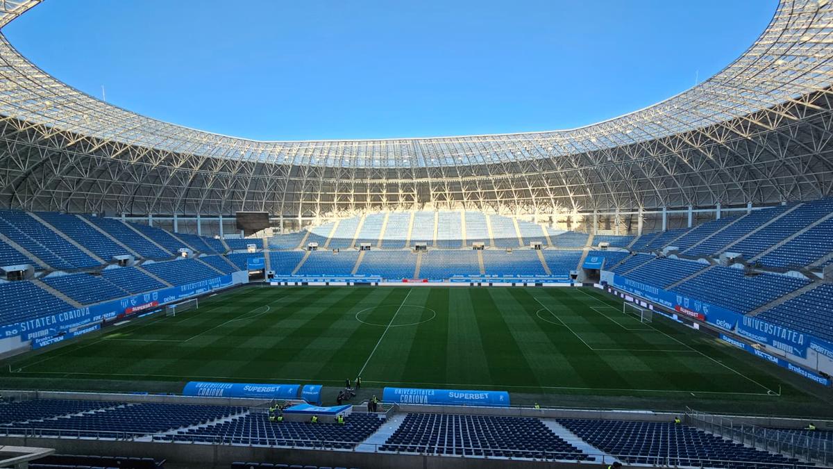 Imagini înainte de Universitatea Craiova - CFR Cluj