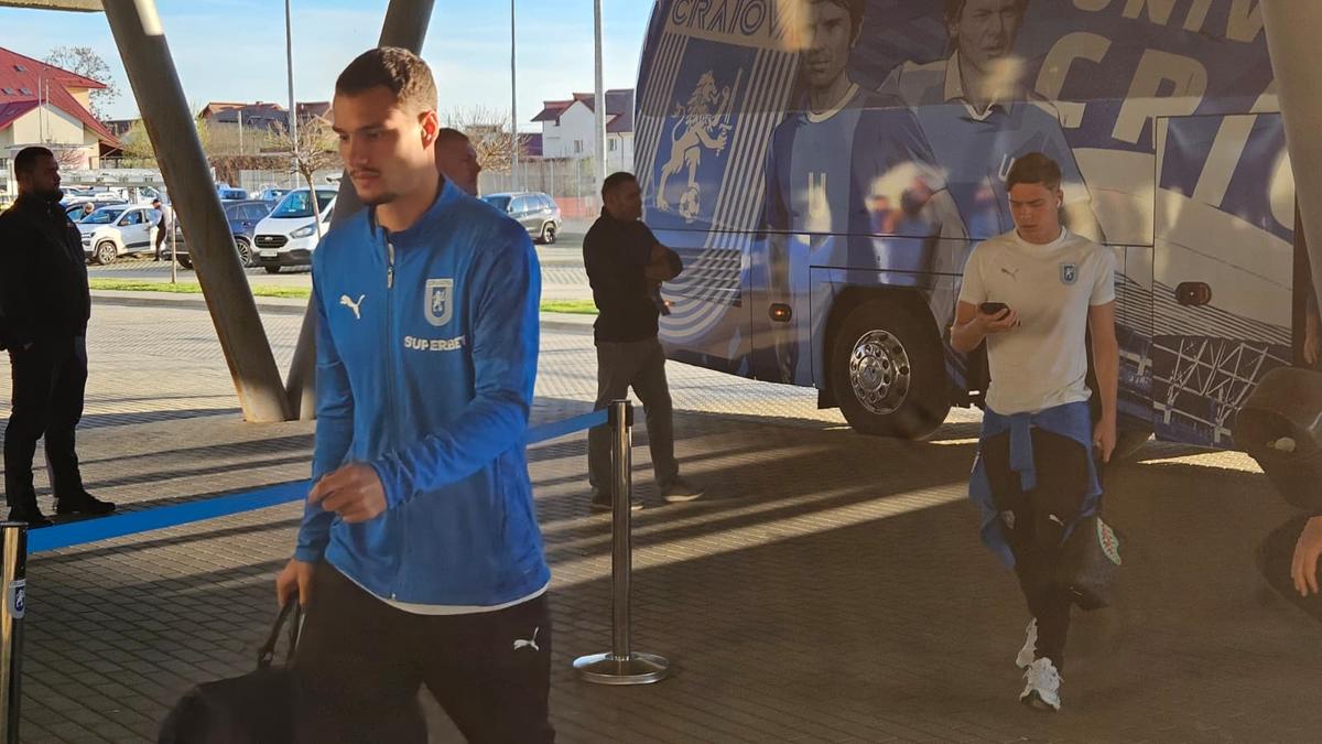 Imagini înainte de Universitatea Craiova - CFR Cluj