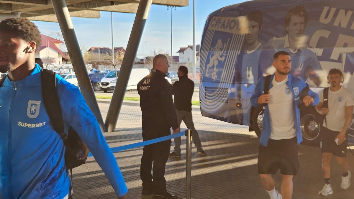 Imagini înainte de Universitatea Craiova - CFR Cluj