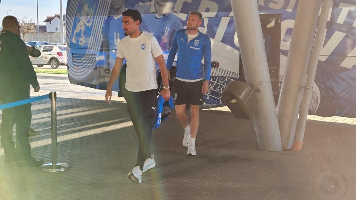 Imagini înainte de Universitatea Craiova - CFR Cluj