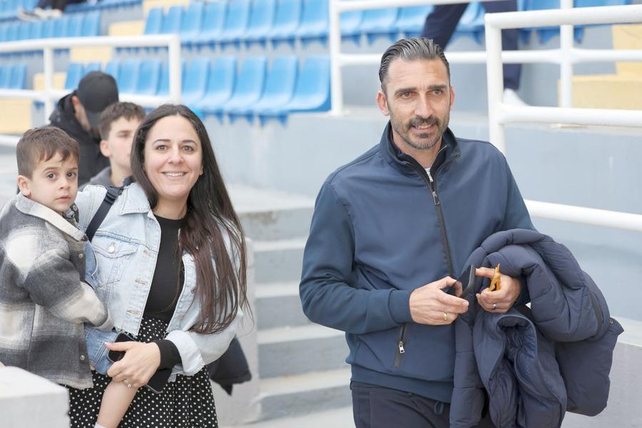 Elias Charalambous a fost prezent la meciul dintre Achnas și Anorthosis // FOTO: ant1live.com Revine Charalambous? La ce meci a fost surprins fostul antrenor de la FCSB