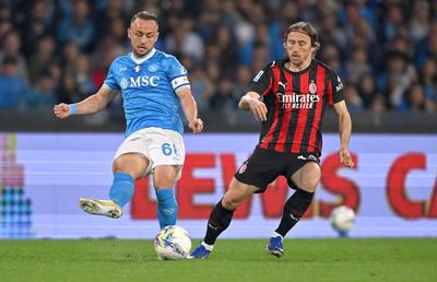 Rezultatul din Napoli - Milan îl apropie pe Cristi Chivu de titlu!
