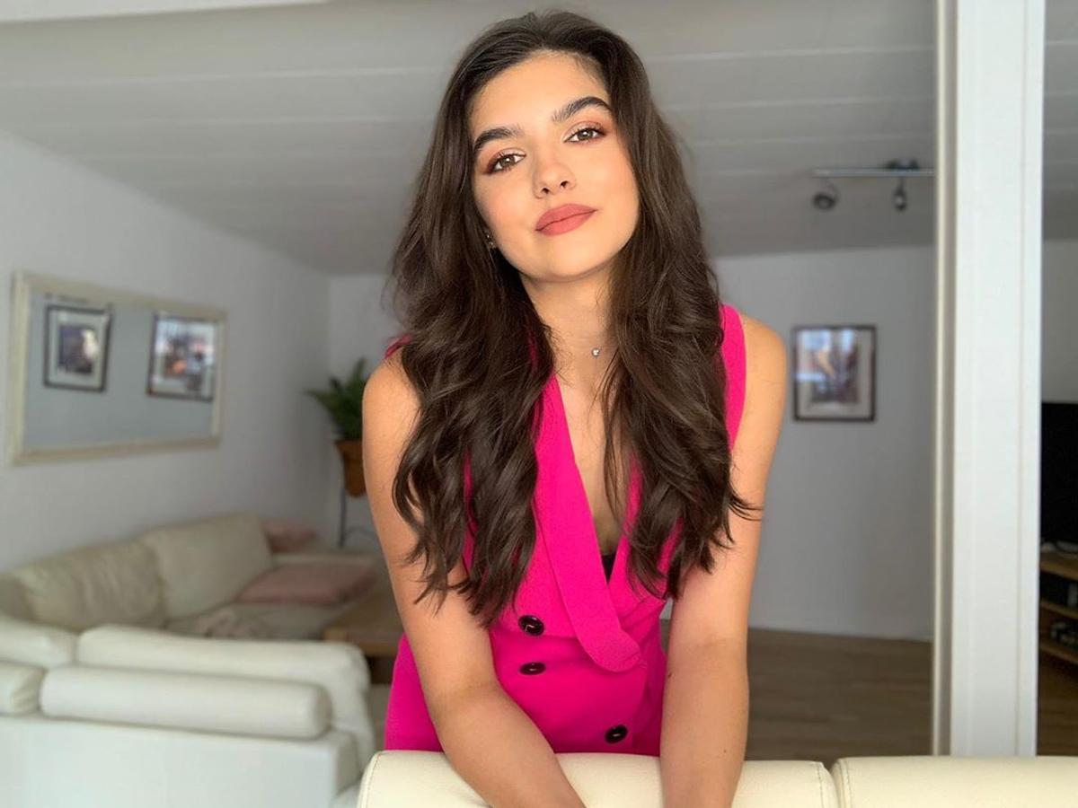 Iubita Adrian Petre