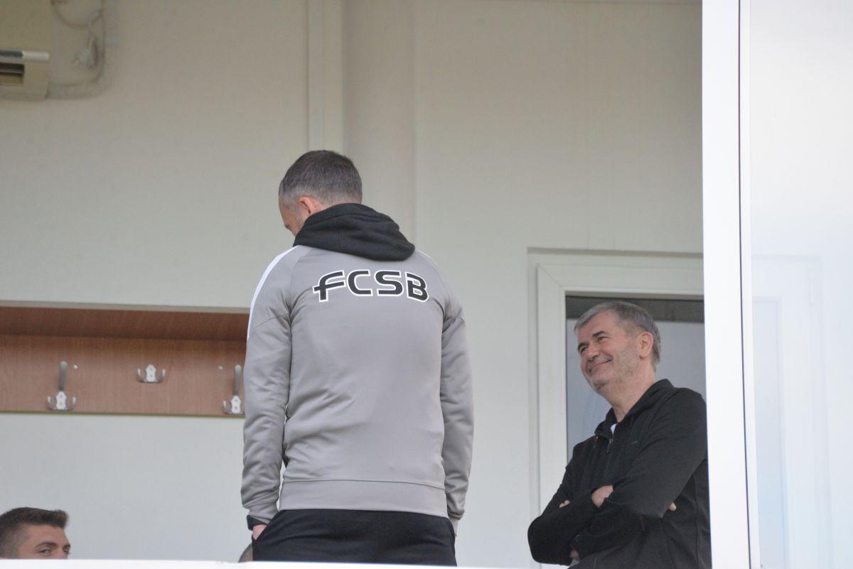 FC BOTOȘANI - FCSB. „Dacă vedeam meciul ăsta pe vremea lui Pădureanu, nu scăpa de eticheta de blat!” » Prima repriză, disecată la GSP Live