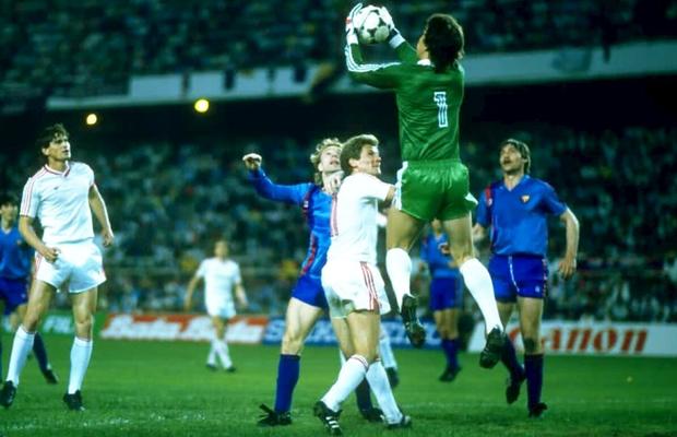 Duckadam n-a fost mare doar la departajare! Cum explica regretatul portar serie incredibilă de penalty-uri