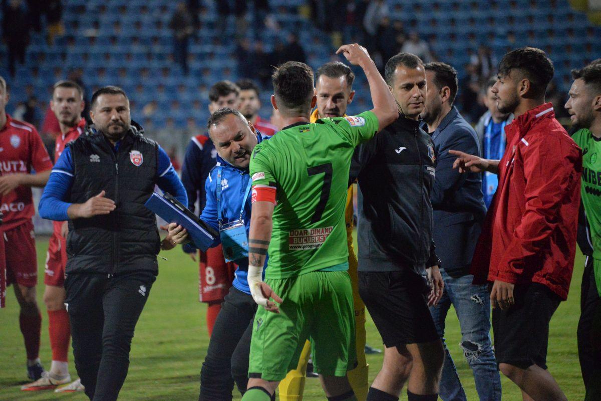 A izbucnit după Botoșani - Dinamo: „Arbitraj mizerabil! Cooperativa a făcut tot ce trebuie, dar noi am jucat cu inima”