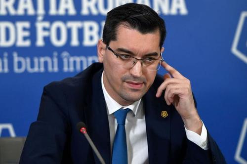 Răzvan Burleanu (38 de ani), președintele FRF, a reacționat, după derapajul avut, vineri, de Gigi Becali, patronul celor de la FCSB, la adresa Iulianei Demetrescu