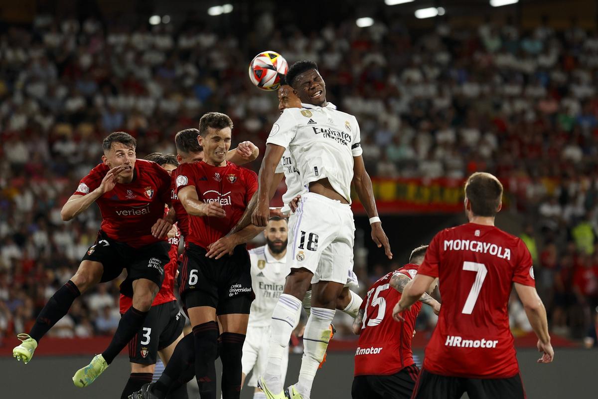 Real Madrid a cucerit din nou Cupa Spaniei, după 9 ani! Victorie la limită în finala cu Osasuna
