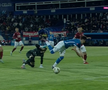 Gafeurul campionatului a dictat penalty în secunda 27 a meciului Farul - Rapid » Reluările au elucidat faza