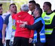 Gestul lui Iulian Mihăescu / FOTO: Cristi Preda (GSP)