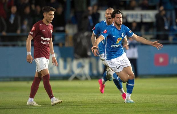 Răducioiu și Panduru, șocați de Rapid: „Mă întrebi dacă e blat?” + Mesaj pentru Șucu: „Aici nu e mobilă!”