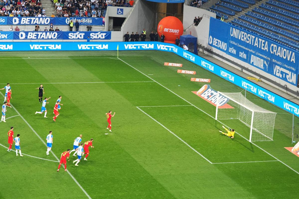 Penalty ratat de Olaru în Craiova - FCSB