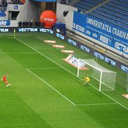 Penalty ratat de Olaru în Craiova - FCSB/ FOTO Ionuț Iordache (GSP)