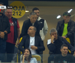Momente inedite pe Arena Națională, cu Mircea Lucescu în prim-plan! Selecționerul a beneficiat de masaj pe toată durata meciului FCSB - Dinamo