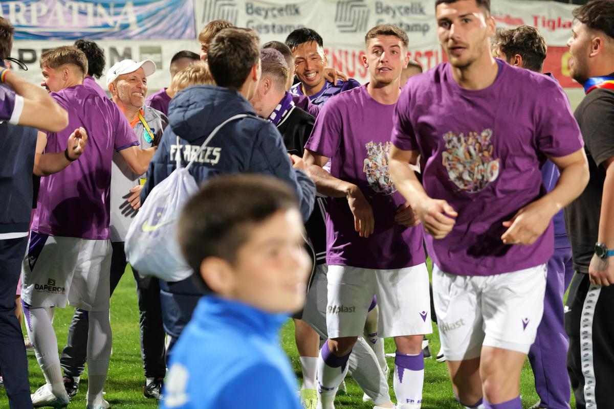 Sărbătoare la Mioveni, după ce FC Argeș a promovat