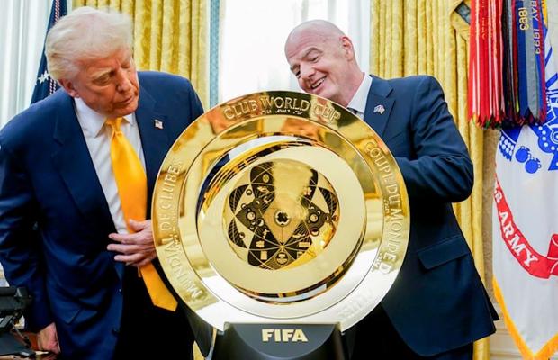 Donald Trump, întâlnire importantă cu Gianni Infantino » Subiectul „Rusia în preliminariile CM 2026”, în prim-plan