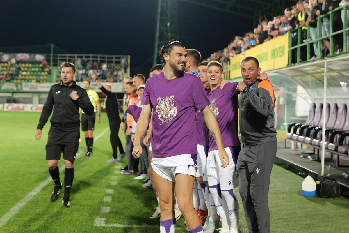 Imagini după FC Argeș - CSM Reșița