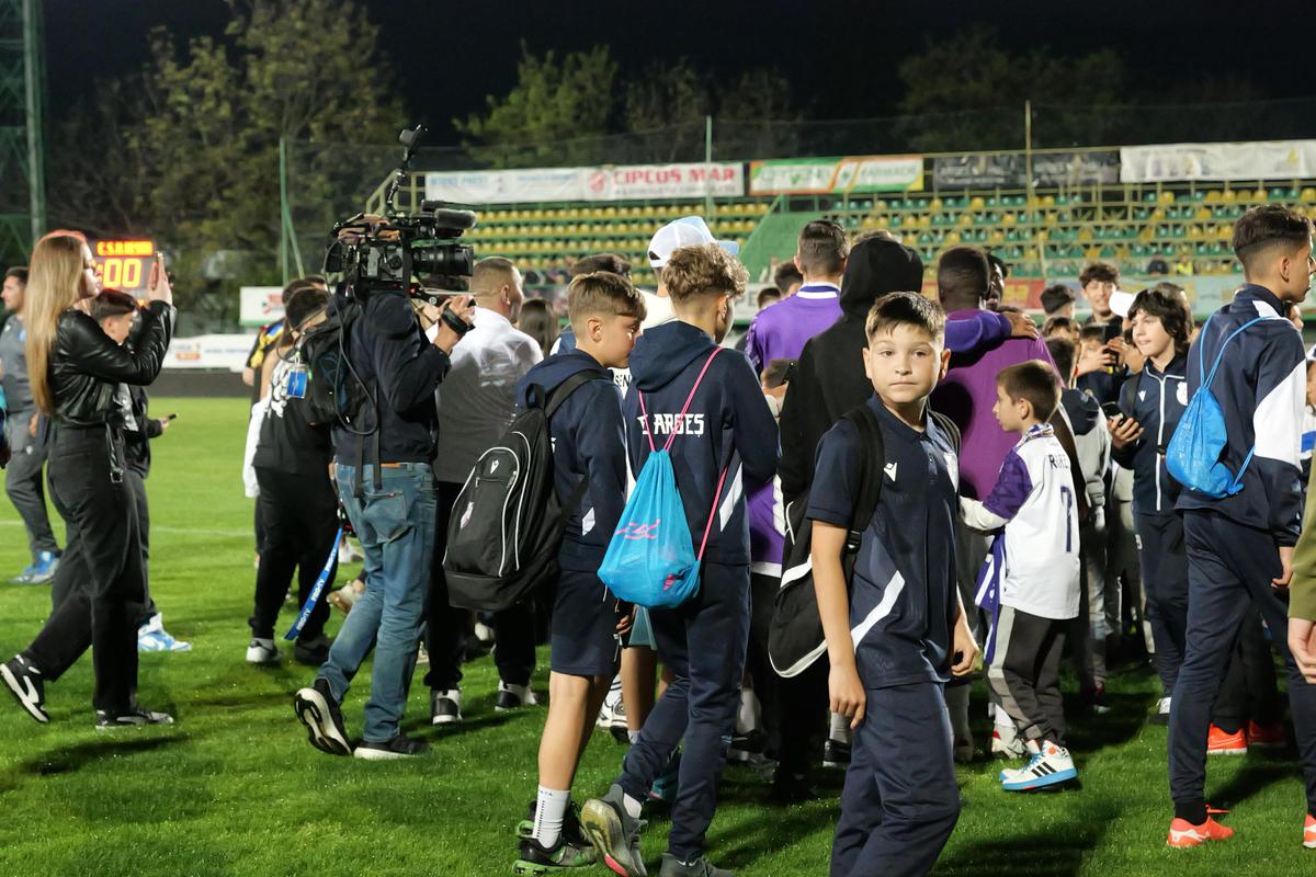 Sărbătoare la Mioveni, după ce FC Argeș a promovat