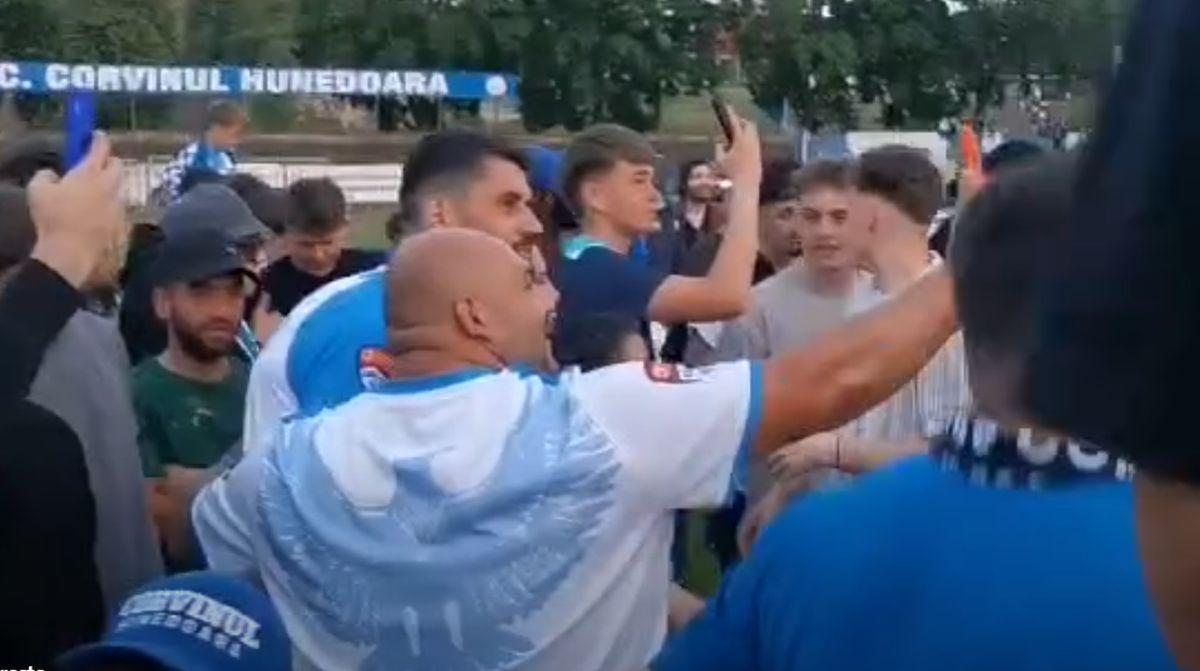 Bucuria celor de la Corvinul după promovare