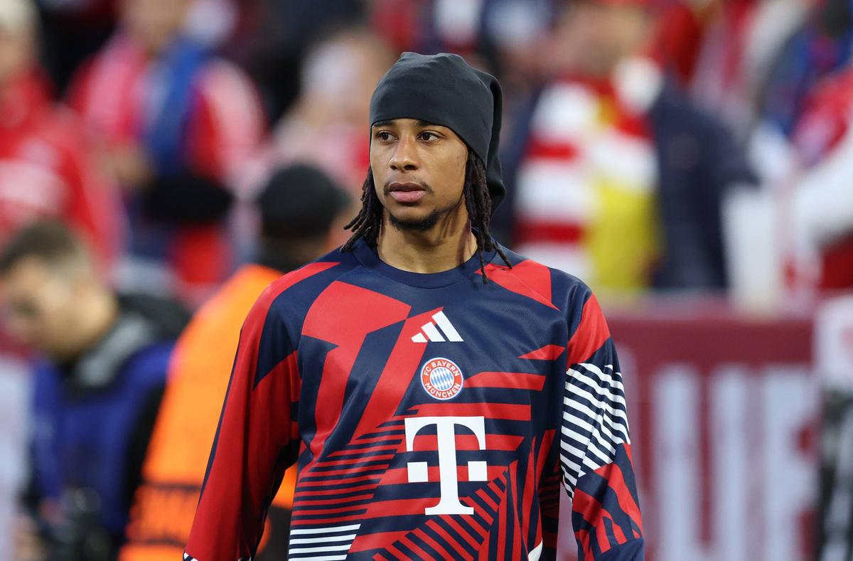Apariție incredibilă a titularului din Bayern - PSG » Îl recunoști?