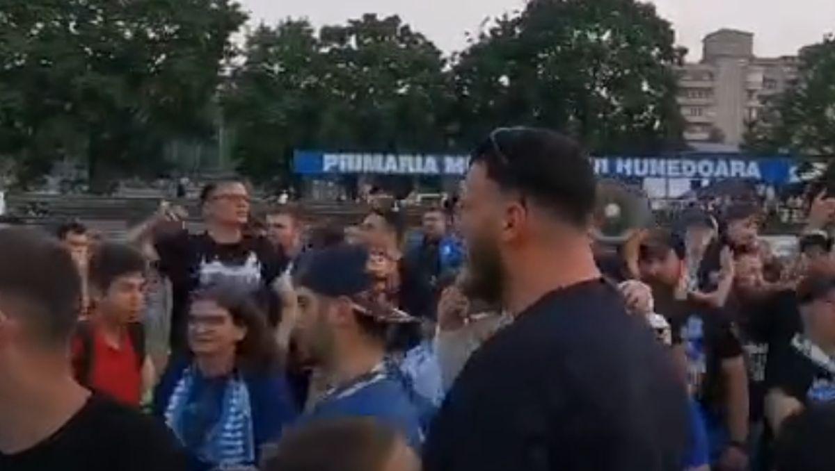 Bucuria celor de la Corvinul după promovare