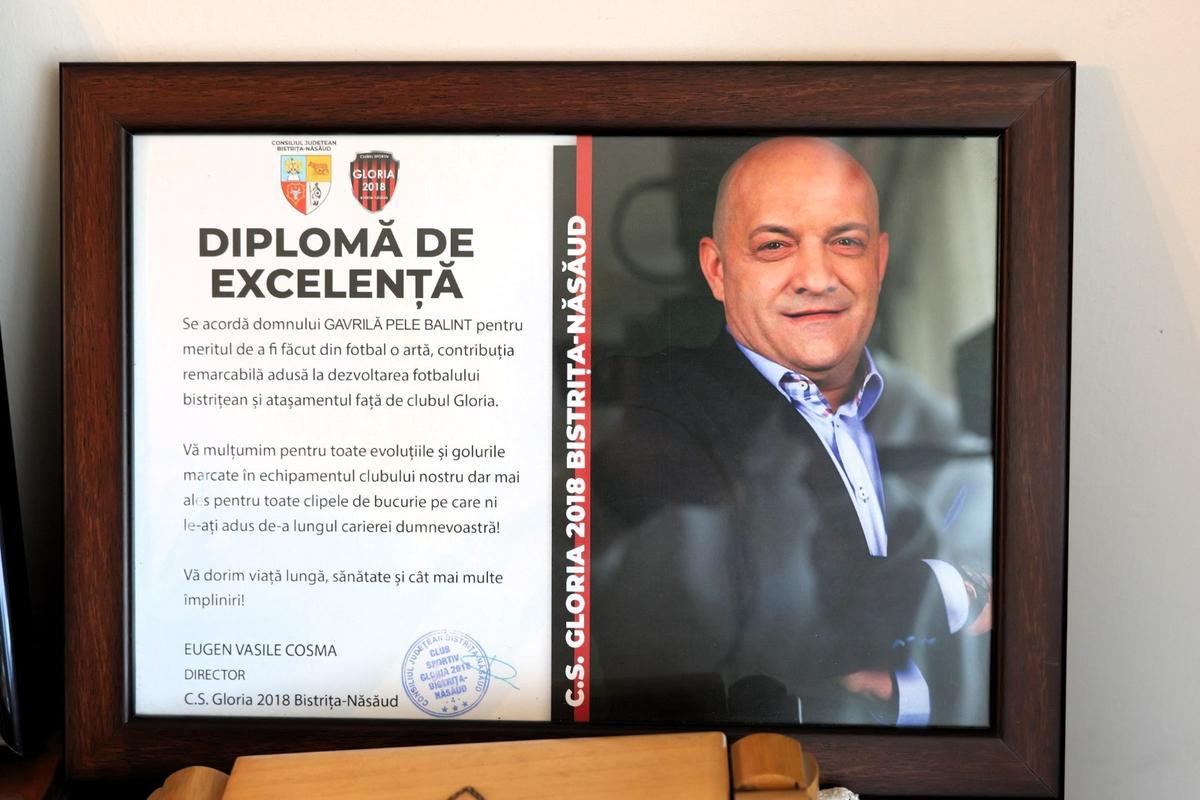 Gabi Balint a deschis ușa casei, la Sângeorz-Băi » Spumos la 40 de ani de la Sevilla: „În timp ce mergeam să bat penalty-ul, îl înjuram în gând pe Lăcătuș”