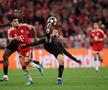 Diaz, în duel cu Zaire-Emery // Bayern - PSG, returul semifinalei de Liga Campionilor, 06.05.2026 // foto: Getty Images