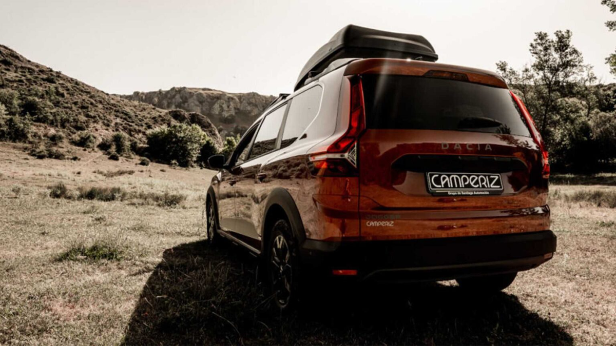 Dacia Sandman