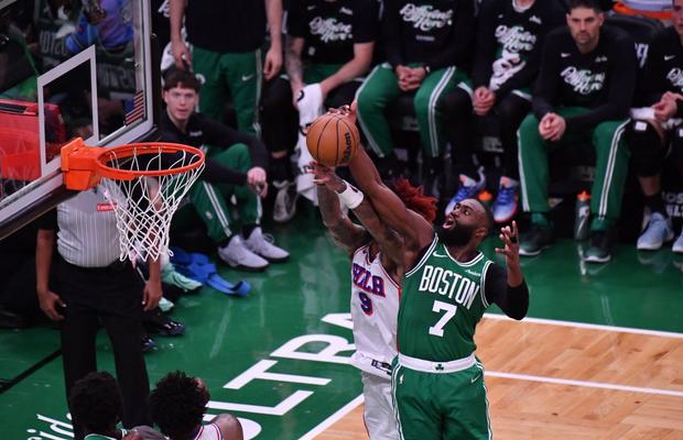 Amendă de 50.000 de dolari pentru vedeta lui Boston Celtics, după eliminarea prematură din play-off