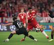 Musiala, între Joao Neves și Bradley Barcola // Bayern - PSG, returul semifinalei de Liga Campionilor, 06.05.2026 // foto: Getty Images