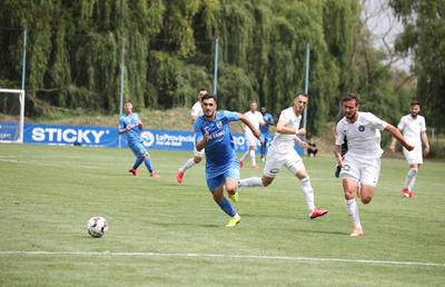 VIDEO CS Universitatea Craiova și Viitorul și-au împărțit victoriile » Două amicale într-o singură zi, două rezultate opuse