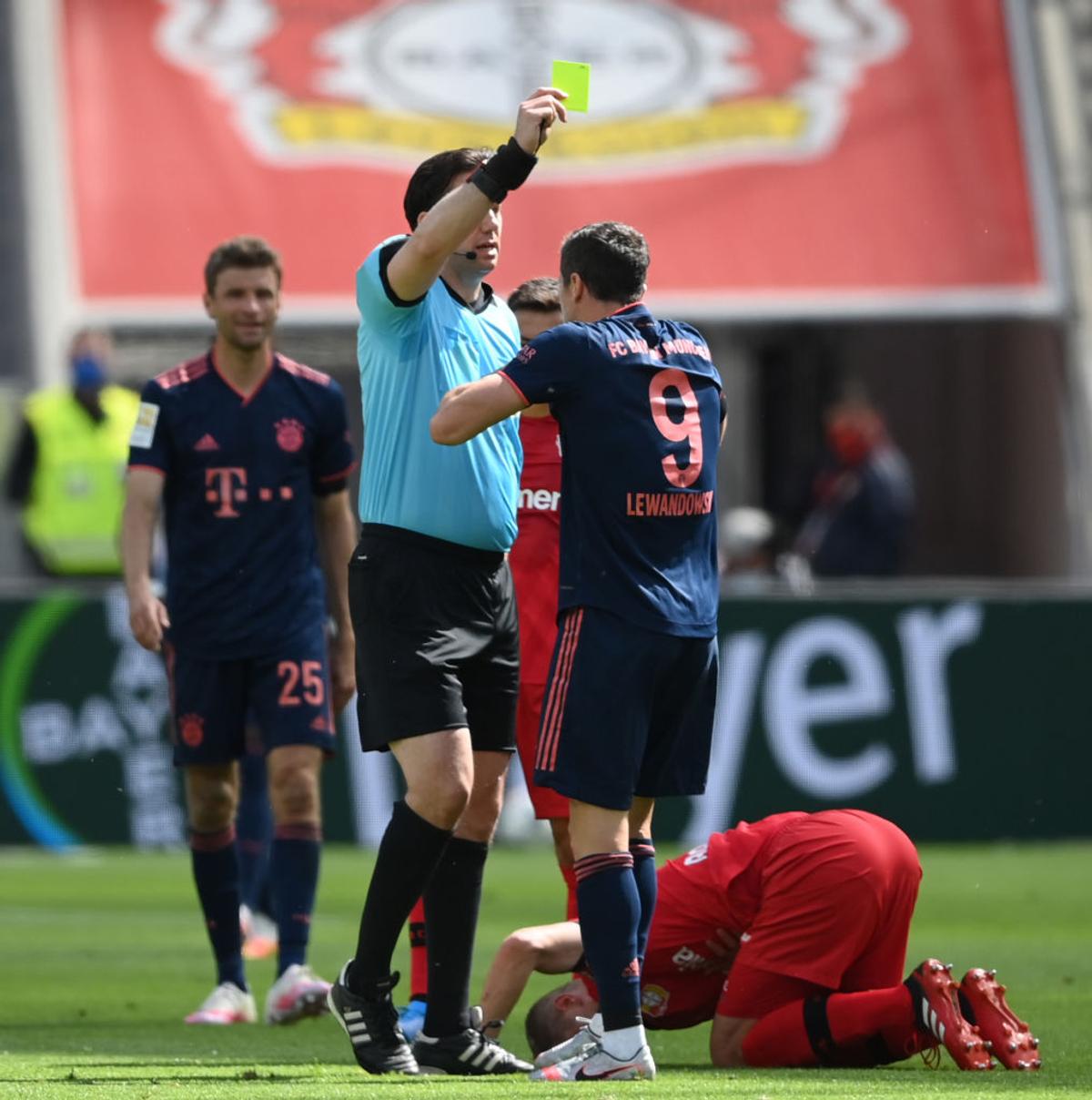 BUNDESLIGA. VIDEO + FOTO Bayern rămâne cu o singură urmăritoare, Borussia Dortmund! Toate rezultatele de azi + clasamentul