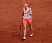 Sorana Cîrstea, eliminată în optimi la Roland Garros! Cădere incredibilă după ce a ratat o minge de set
