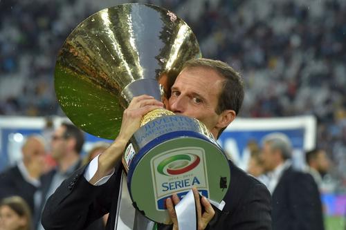 Massimiliano Allegri, 53 de ani, noul antrenor al lui Juventus, e suspectat de spălare de bani la jocurile cu noroc.