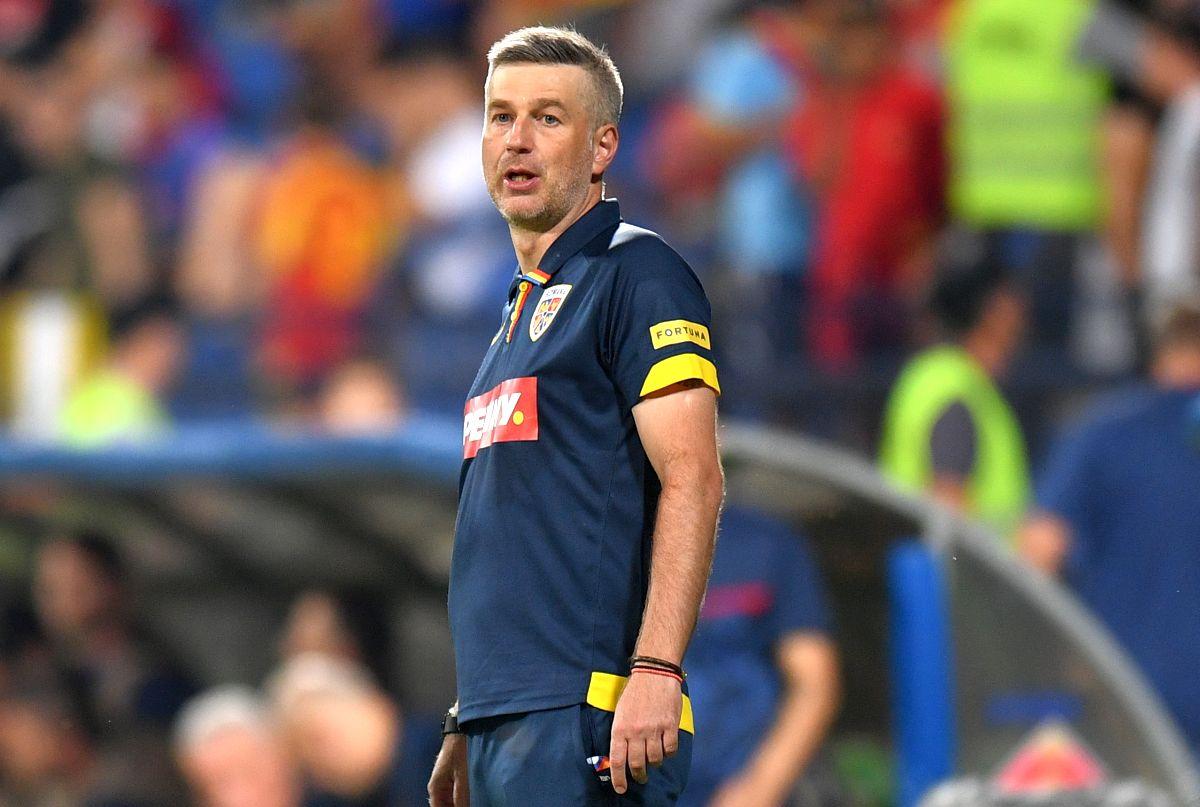 Iordănescu, bulversat după înfrângerea României cu Muntenegru » Nu a mai putut analiza meciul