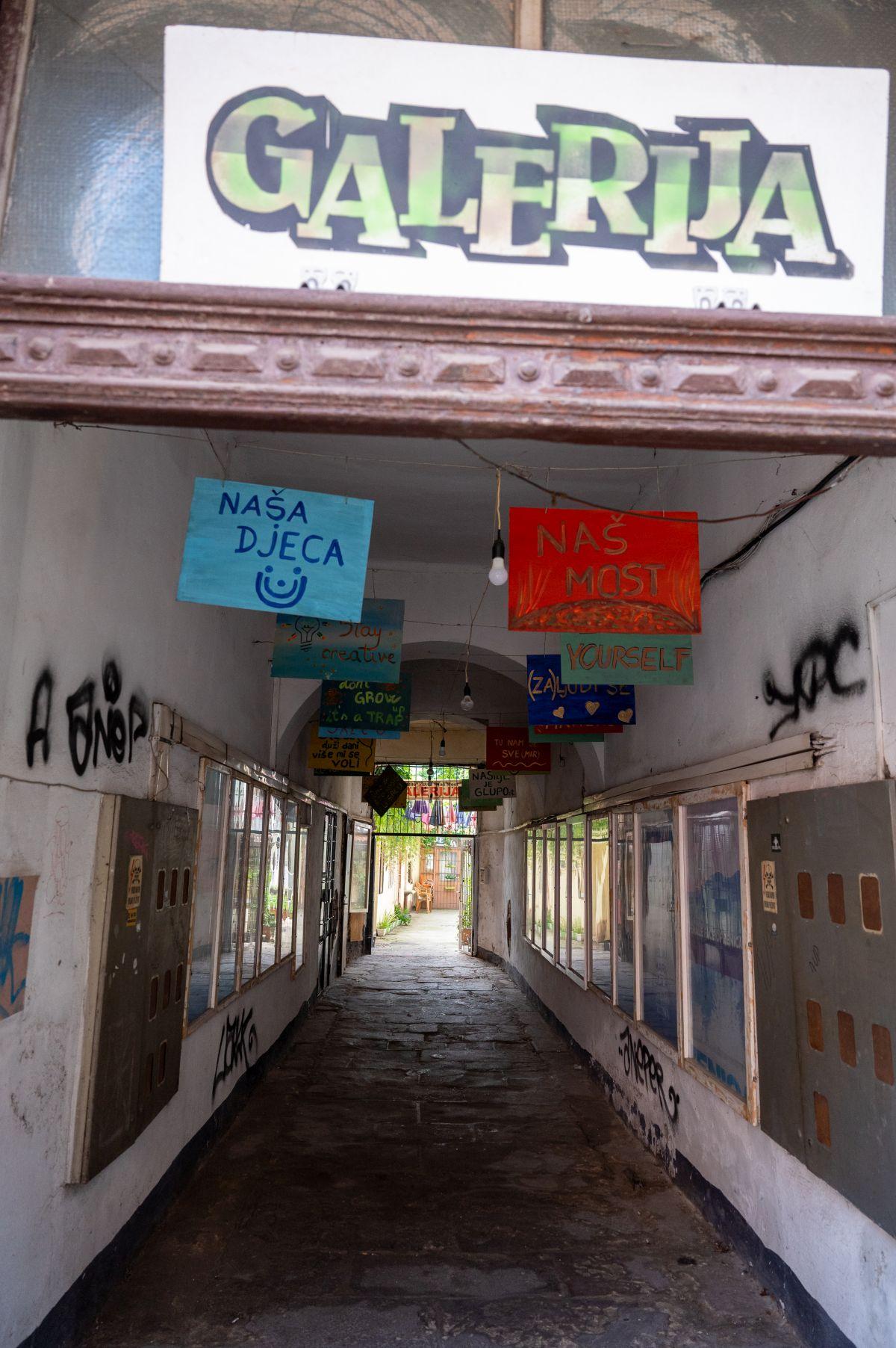 Corespondență din Zenica, înainte de Bosnia - România