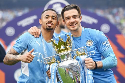 Gabriel Jesus, în stânga // foto: Guliver/gettyimages
