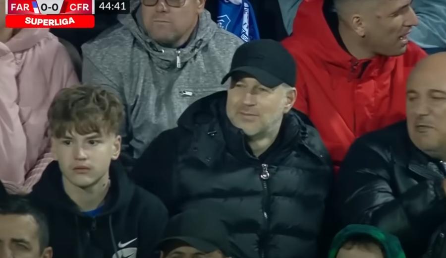 Iordănescu a stat în tribună la Farul – CFR Cluj, lângă fani, nu la tribuna oficială Gică Hagi, despre relația cu Edi Iordănescu » De ce nu își vorbesc de un an: „Trebuie să-i treacă. Altfel nu e bine”