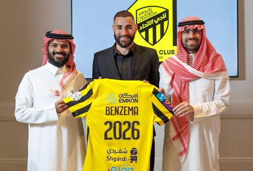 Karim Benzema (35 de ani) a fost prezentat oficial la Al Ittihad, campioana Arabiei Saudite/ FOTO: Twitter @Al Ittihad