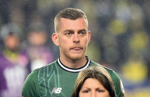 Concurență aprigă pentru Universitatea Craiova: Rapid a intrat pe fir pentru a-l readuce pe Alex Cicâldău în Superligă!