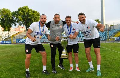 O legendă a clubului de tradiție încinge derby-ul regional: „Nu mă identific cu actuala echipă!”