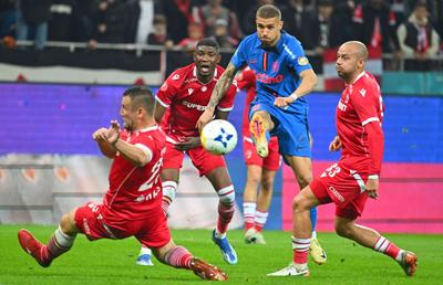 Au apărut cotele » Cine e favorită la titlu dintre FCSB, CFR și Craiova + O echipă are cotă 1.000 să câștige Liga 1