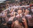 Au deschis stadionul pentru cel mai nebun festival din lume! Tradiția împrumutată din Spania, dusă la alt nivel